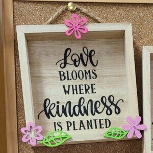 Spring Mini Wood Sign Love Flower Floral Rustic Farmhouse Natural Wall Decor
